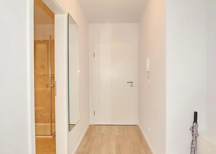 Bergstrasse 6 Bergstrasse 6 7 Lägenhet *